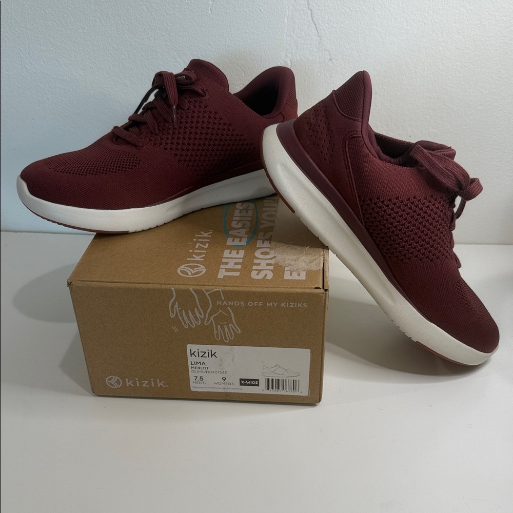 Kizik Women's Athletic Shoes in Burgundy
